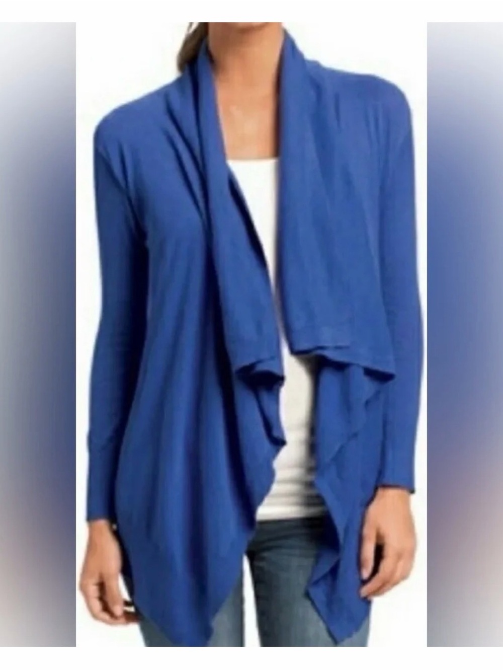 NWOT CAbi Chelsea Topper
